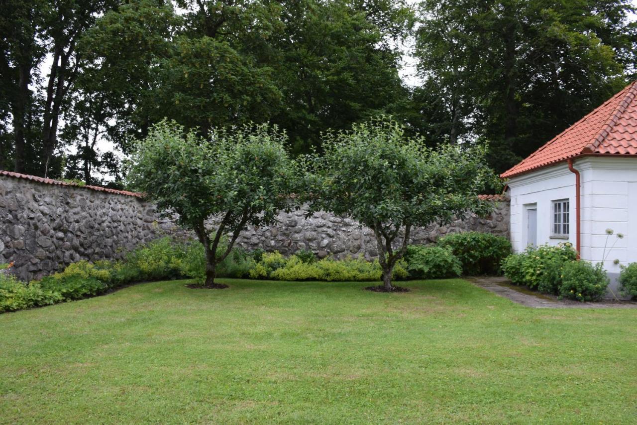 Готель Bjaersjoelagards Slott Sjobo Екстер'єр фото