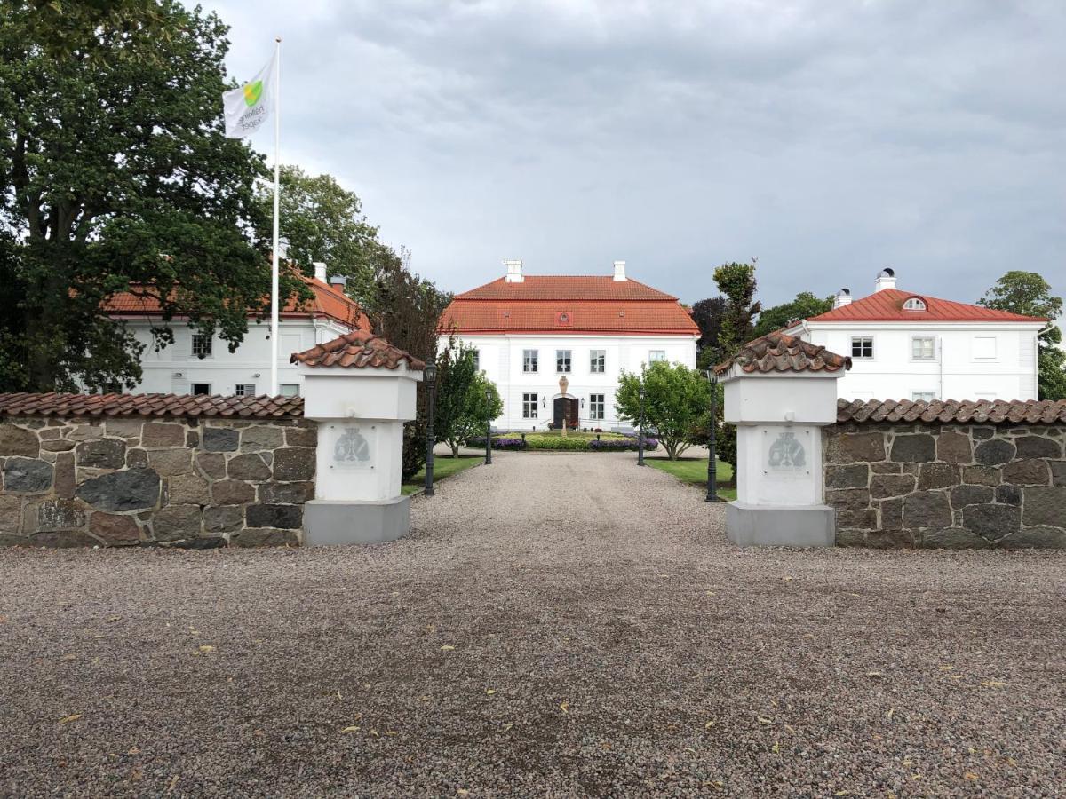 Готель Bjaersjoelagards Slott Sjobo Екстер'єр фото